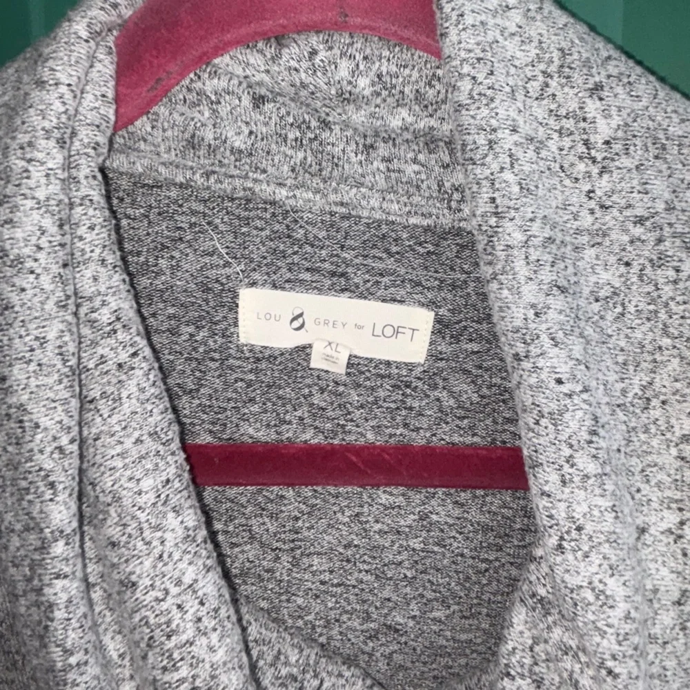 Lou & Grey XL Grey Cowl
Neck Long Sleeve dress so soft - Picture 7 of 8